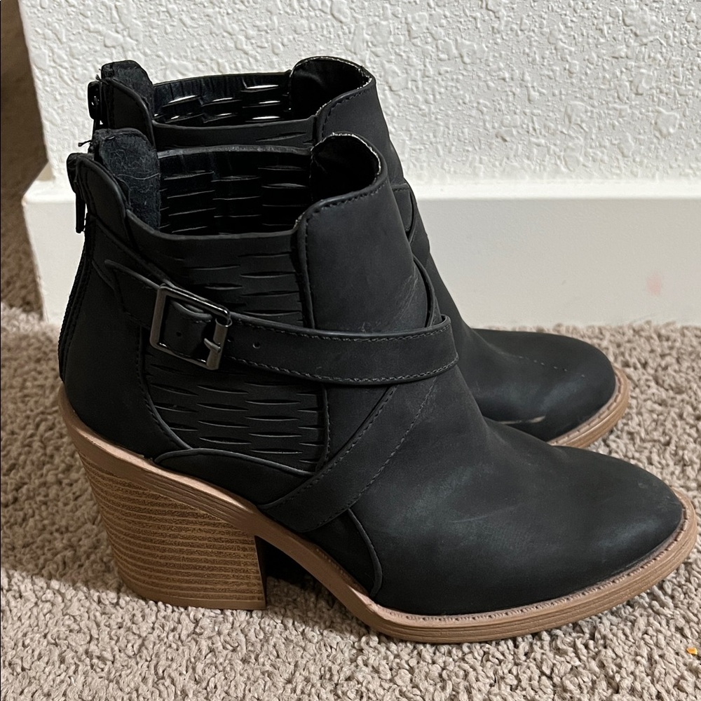 Qupid Black Ankle Booties with Buckle Accent